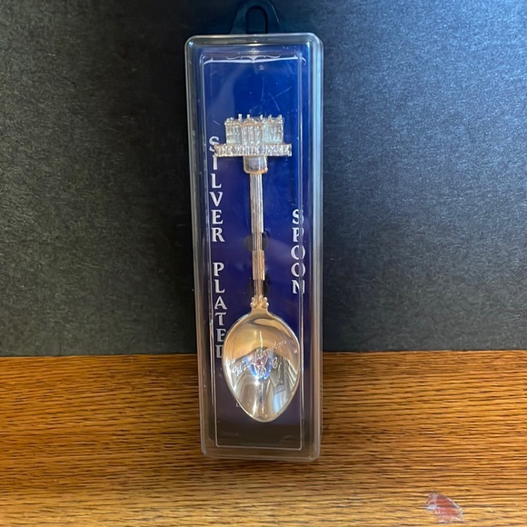 White House, Washington DC Silver Plated Spoon. Collectable. - Picture 1 of 3